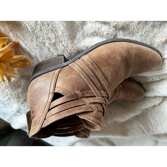 Beartraps Goldie Bootie Size 10M - Picture 3 of 6